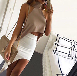 Night Out Looks For Girls, Crop top, Sleeveless shirt: Crop top,  Sleeveless shirt,  Casual Outfits,  Night Out Outfits  