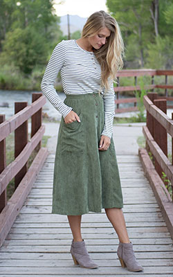 Corduroy Skirt Outfit: Skirt Outfits,  Photo shoot  