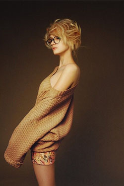 Wish to wear these fashion model, Anja Konstantinova: Fashion show,  Erin Wasson,  Photo shoot,  Nerdy Glasses  