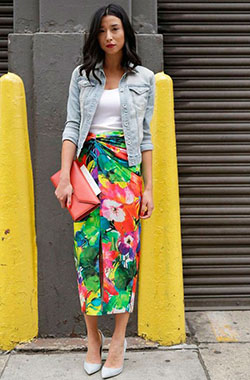 Saia midi com jaqueta jeans: Denim Outfits,  Jean jacket,  Pencil skirt  