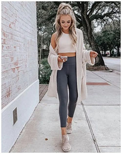 Dress of choice cute sport outfit, Casual wear: fashion goals,  Spring Outfits,  Casual Outfits,  Outfits With Leggings  