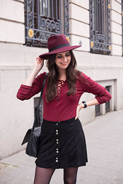 Buttoned Skirt Outfits: shirts,  Skirt Outfits,  Casual Outfits,  Board Skirt  