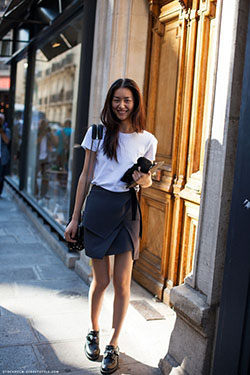 Model off duty liu wen: Skirt Outfits,  Fashion week,  Street Style,  Liu Wen  