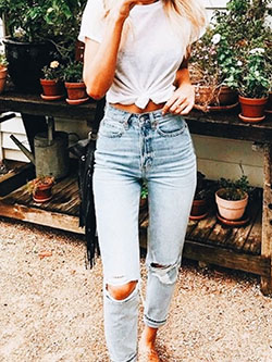 Fashionable Outfit With Denims For Teenager Girls - Street Style: Jeans Outfit,  Casual Outfits,  Mom jeans,  Denim T-Shirt  