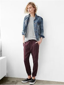 Maroon joggers with outfit, Casual wear: Business casual,  Casual Outfits,  Joggers Outfit  