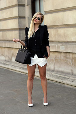 Modelos para usar com short saia: High-Heeled Shoe,  Skirt Outfits  