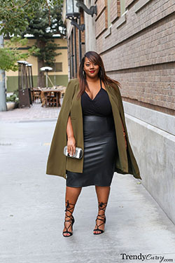 Stylish Curvy Leather Skirt Outfits For Spring: Leather Skirt Outfit,  Classy Leather Skirt,  Cute Leather Skirt,  Leather Short Skirt  