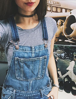 How To Wear Overalls In 2022: Grunge fashion,  Casual Outfits,  Overalls Shorts Outfits,  DENIM OVERALL  