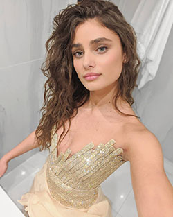 Instagram selfie Taylor Hill: instagram profile picture,  Instagram photos,  instagram models,  top Instagram models,  Super Hot Taylor Hill,  Hot Taylor Hill,  Taylor Hill Instagram,  Selfie Poses For Girls  