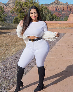 White outfit pinterest with female thighs, legs picture, riding boot, boot: Riding boot,  White Jeans,  Instagram Images Tracy Lopez  