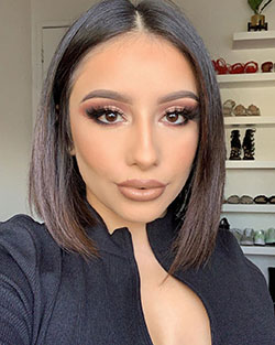 Erika Rodriguez Face Makeup Ideas, Lip Makeup, Simple Hairstyle: Jeans Outfit  