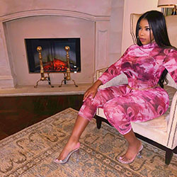 pink colour combination with silk dress, legs picture, fashion tips: Pink Dresses  