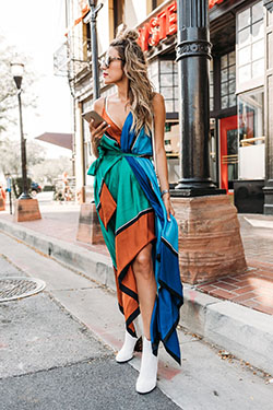 Statement Dress!  | Summer Outfit Ideas 2020: Outfit Ideas,  summer outfits,  Dresses Ideas  