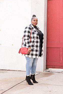 White and pink colour ideas with tartan, denim, jeans: Street Style,  Plus size outfit,  White And Pink Outfit  