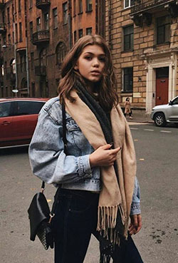 Beige colour ideas with jean jacket, jacket, jeans: winter outfits,  Jean jacket,  Teen outfits,  Street Style,  Beige Outfit  