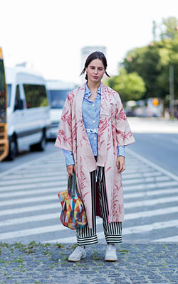 pink colour combination with dress, outfit ideas, street fashion: Kimono Outfit Ideas,  Pink Dresses  