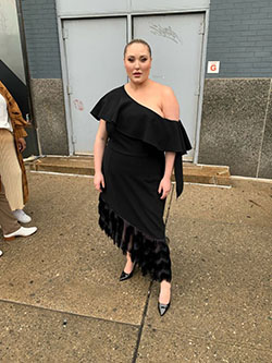 Colour outfit, you must try little black dress little black dress, hayley hasselhoff: Hayley Hasselhoff,  Plus size outfit,  Little Black Dress  