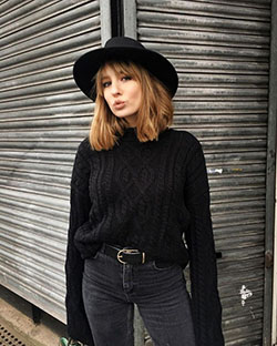 Black outfit style with trousers, sweater, fedora: Black Outfit,  Street Style  