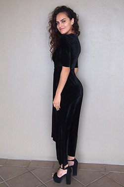 black colour outfit, you must try with dress, hot legs photos, outfit ideas: black dress,  Holiday Fashion  