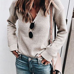 White clothing ideas with sweater, hoodie, jeans: Polo neck,  Jeans Outfit,  White Outfit  