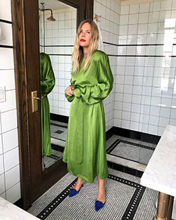 Green style outfit with dress, gown, winter clothing: winter outfits,  Trench coat,  Fashion photography,  Green Dress,  Green Gown  