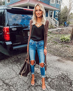 Electric blue and turquoise colour ideas with denim, jeans: Electric blue,  Costume jewelry,  Street Style,  Electric Blue And Turquoise Outfit,  Ripped Jeans  