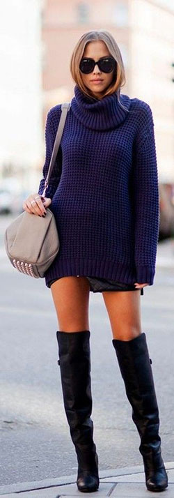 Bota over the knee thassia naves: Polo neck,  Riding boot,  Street Style,  Knee High Boot,  Mini Skirt Outfit  