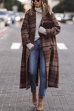 Street style plaid coat: Street Style  