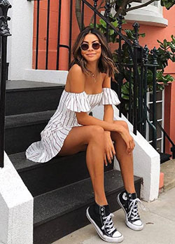 White lookbook fashion with dress sunglasses, eyewear, belt, shoe: Street Style  