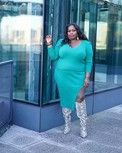 Turquoise and teal clothing ideas with sweater, skirt: Street Style,  Plus size outfit,  Turquoise And Teal Outfit  