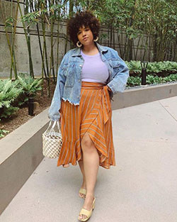 Tendencia moda plus size 2020 plus size clothing, plus size model: Date Outfits,  Street Style,  Turquoise And Yellow Outfit  