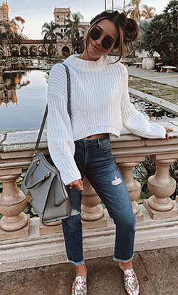 Brown and white clothing ideas with denim, jeans: Casual Outfits,  Street Style  