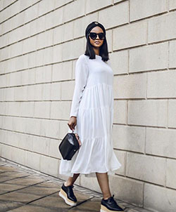 White outfit ideas with crop top, blazer: Crop top,  White Outfit,  Street Style,  Black And White  