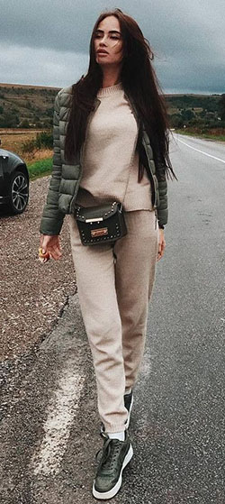 Beige and brown colour outfit ideas 2020 with leather, jacket, denim: Informal wear,  Street Style  