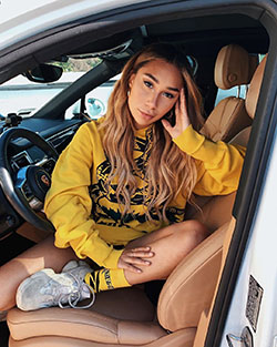 Eva Gutowski hot legs picture, Long Hair Ideas, Hot Model: Long hair,  Hot Model,  Hot Eva Gutowski  