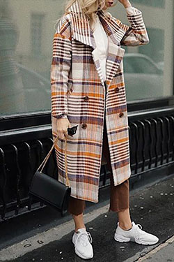 Colour outfit with trench coat, overcoat, tartan: Trench coat,  Street Style,  Classy Winter Dresses,  Wool Coat  