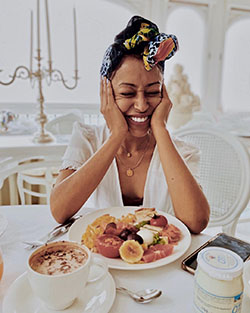 Liza Koshy, food craving, tableware, sweetness: Liza Koshy,  Liza Koshy Instagram  