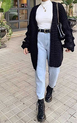 Super Stylish Look In A Light Blue Jeans Outfit | Denim With White Top And Black Oversize Sweater: Denim Outfits,  shirts,  Mom jeans,  Black And White Outfit  