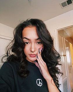 Hailey Orona Black Hair Women, Cute Face, Glossy Lips: Long hair,  Black hair,  Hairstyle Ideas,  Cute Girls Instagram,  Cute Instagram Girls,  Hailey Orona Instagram  