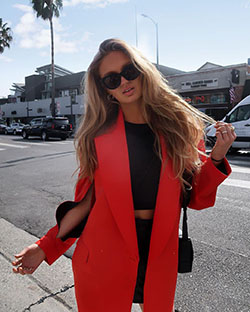 Romee Strijd blazer colour outfit, you must try, model photography, blond hairs: Instagram girls  