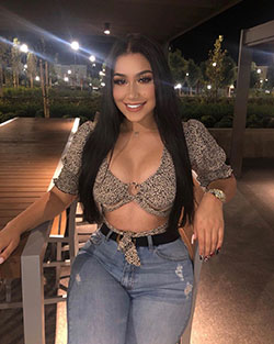 Alondra Mendoza jeans outfits for girls, hot thighs, hot legs picture: Jeans Outfit  