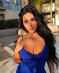 Yasmin Kavari Black Hair Color, Natural Lips, Long Hairstyle Girls: Long hair,  Electric blue,  Hot Model,  Black hair,  Instagram girls,  Hairstyle Ideas,  Cute Instagram Girls  