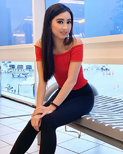 Elizabeth Nguyen best photoshoot ideas, hot legs girls, legs pic: Long hair,  Sexy Outfits,  Hot Model,  Black hair,  Instagram girls,  Hot Dresses,  Cute Instagram Girls  