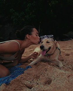 Eva Gutowski fun pic, sporting group, puppy love: Dog breed,  Puppy love,  Instagram girls,  Hot Eva Gutowski  