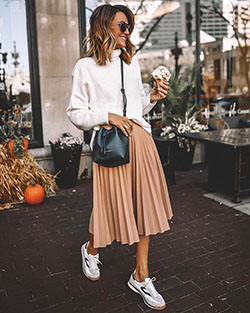 Beige and white colour combination with sweater, skirt, denim: Polo neck,  Street Style,  Casual Outfits,  Comfy Outfit Ideas,  Twirl Skirt,  Turtleneck Sweater Outfits  