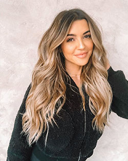 Nikki Blackketter blond hairs, Face Makeup Ideas, Long Layered Hair: Long hair,  Hair Color Ideas,  Brown hair,  Layered hair,  Blonde Hair,  Instagram girls,  Hairstyle Ideas,  Cute Instagram Girls  