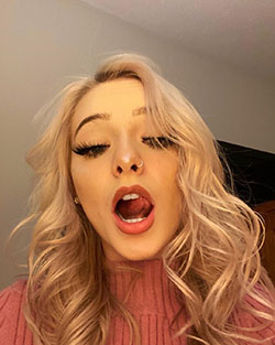 Zoe Laverne blond hairstyle, Cute Girls Face, Beautiful Lips: Blonde Hair,  Cute Girls Instagram,  Cute Instagram Girls,  Cute Girl,  Zoe Laverne TikTok  