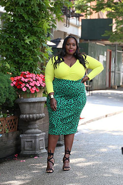 Summer plus size fashion plus size clothing, clothing sizes: Petite size,  Clothing Ideas,  Street Style,  Plus size outfit,  Yellow And Green Outfit  