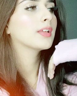 Alishbah Anjum Girls With Cute Face, Lips Smile, Girls Hairstyle: Hairstyle Ideas,  Cute Girls Instagram,  Cute Instagram Girls,  Alishbah Anjum Instagram  