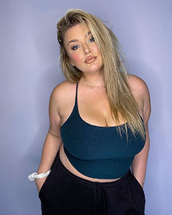 Hunter McGrady fashion photoshoot, cute blond hairs, Hairstyles For Long Hair: Long hair,  Blonde Hair,  Hot Model,  Instagram girls,  Hairstyle Ideas,  Cute Instagram Girls  